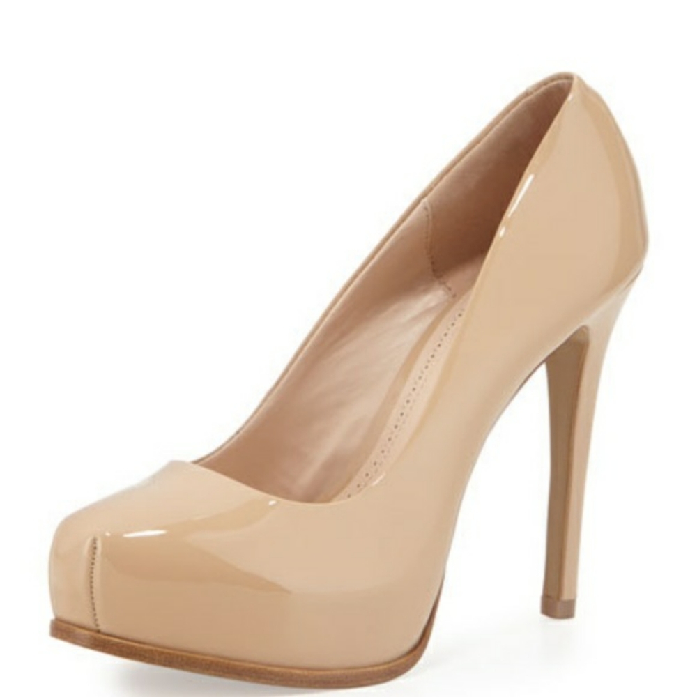 Pour la Victorie nude patent leather pumps